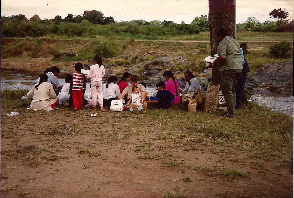 comp_masai-mara-fig-tree-camp-may-1989-www-lofty-tours-com0009