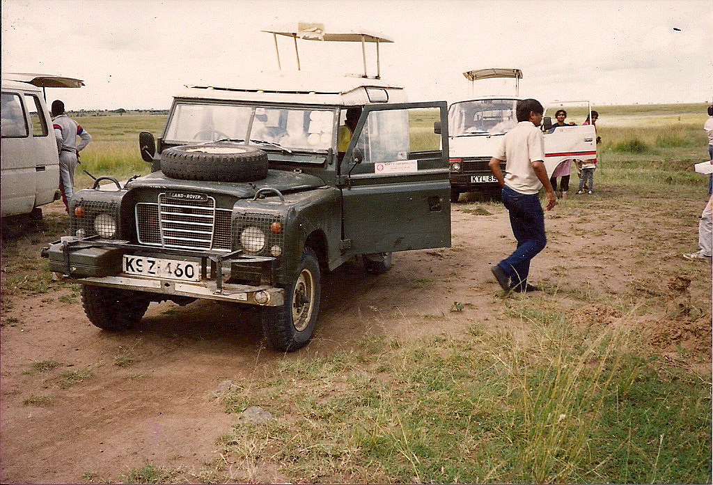 comp_masai-mara-fig-tree-camp-may-1989-www-lofty-tours-com0021