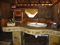 comp_satao-safari-camp-bathroom-1-www-lofty-tours-com